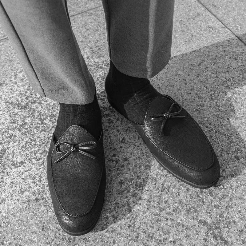 Men Fashion Slippers Men One Step Casual Comfortable Half Dragged Small Leather Shoes Men Outdoor Business Slippers Size 38-44