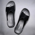 New 2026 Men's Slippers Genuine Leather Sandals for Men Casual Non-Slip Beach Shoes Fashion Soft Soled Flip Flops Men Flat Shoes