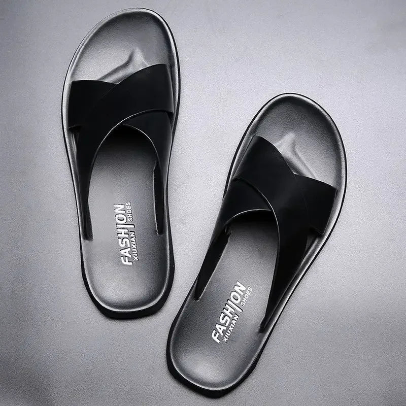 New 2026 Men's Slippers Genuine Leather Sandals for Men Casual Non-Slip Beach Shoes Fashion Soft Soled Flip Flops Men Flat Shoes
