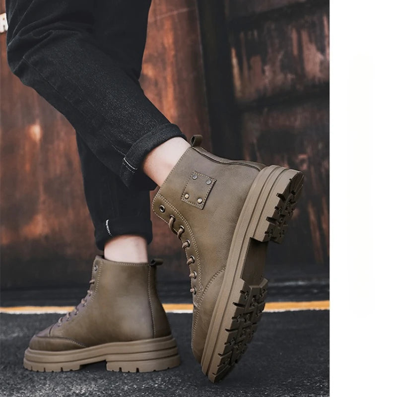 Men Boots Fashion Leather Men Motorcycle Boots Designer British Style Ankle Boots New Outdoor Non-Slip Men High Top Sports Shoes