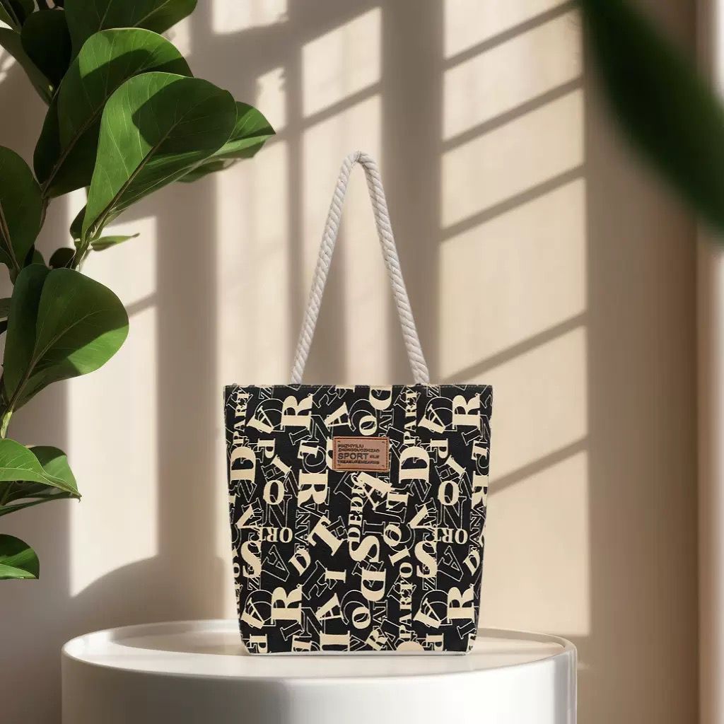 Tote bags