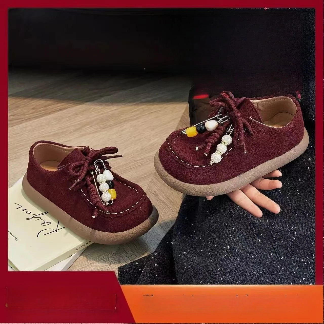 Boys Girls Leather Shoes with Cute Beaded 2025 New Autumn Toddler Walking Shoes Soft Sole Simple Versatile Kids School Loafers