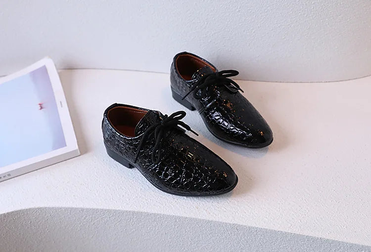 Boys Leather Shoes Pointed Toe Children Performance Shoes Low Heels British Style School Kids Shoes Gold Lace Up Casual Loafers