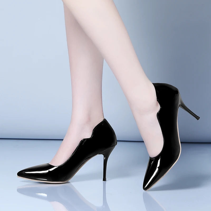 Nude High-Heeled Shoes for Women, Thin Heels, Pointed Toes, Small Size 30, 2024 New Style for Ladies, Elegant Spring and Autumn White Sexy Patent Leather Professional Black Women's Single Shoes, European and American Extra La