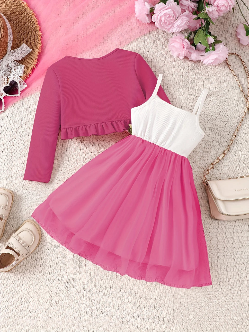 Girls Casual Fashion Knitted 2-Piece Suit Suspender Dress Suit Ruffled Jacket Suspender Flower Embroidery Dress Suit Holiday Party Gift Suitable for Girls Aged 2-8 Years Old