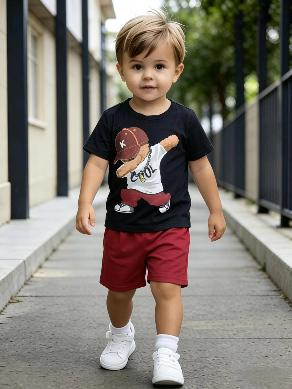 Summer New Arrival Boys Street Style Bear Print Short Sleeve Burgundy Solid Shorts Set