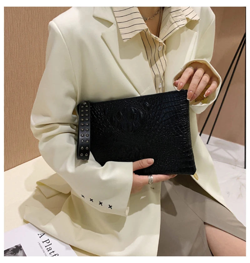 Fashion Luxury Handbags Women Bag PU Leather Clutch Ladies Evening Envelope Bag Female Day Clutches Purse Portable Wristlet Bag