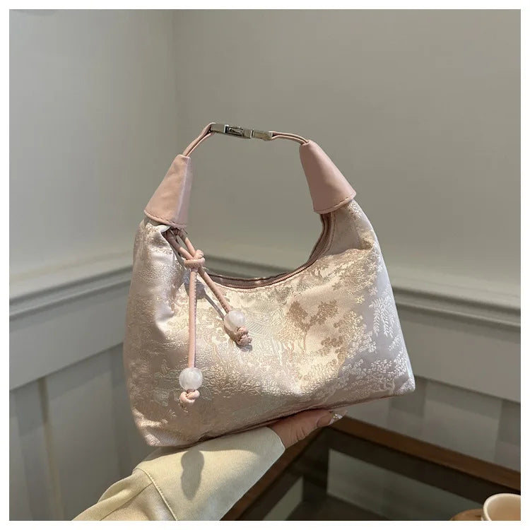 Designer Luxury Bags Woman Sweet Embroidery Shoulder Bag Nylon Texture Pearl Pendant Crossbody Handbag Bucket Handbag Women Girl