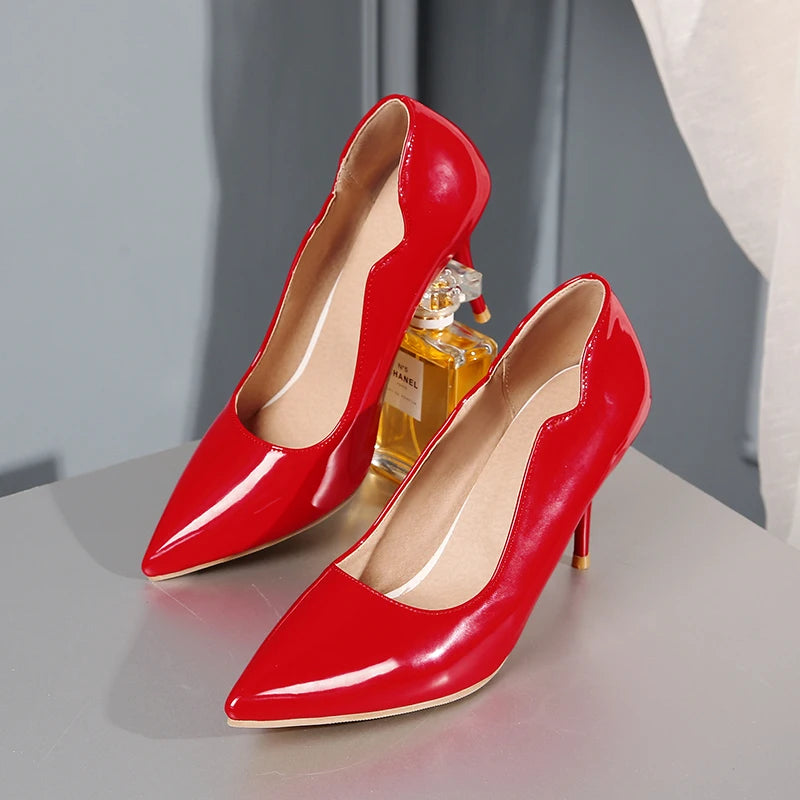 Nude High-Heeled Shoes for Women, Thin Heels, Pointed Toes, Small Size 30, 2024 New Style for Ladies, Elegant Spring and Autumn White Sexy Patent Leather Professional Black Women's Single Shoes, European and American Extra La