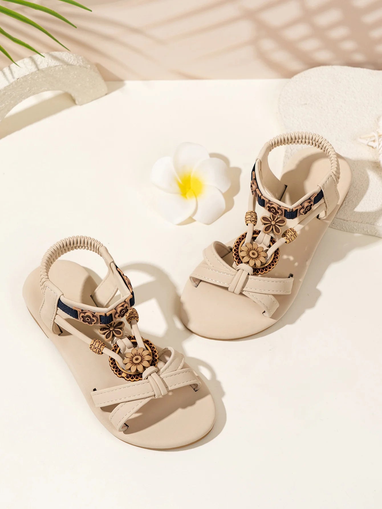 Girls Floral Sandals - Vintage Boho Toddler Summer Shoes Non-Slip Soft Sole Kids Casual Sandals 3-8Y