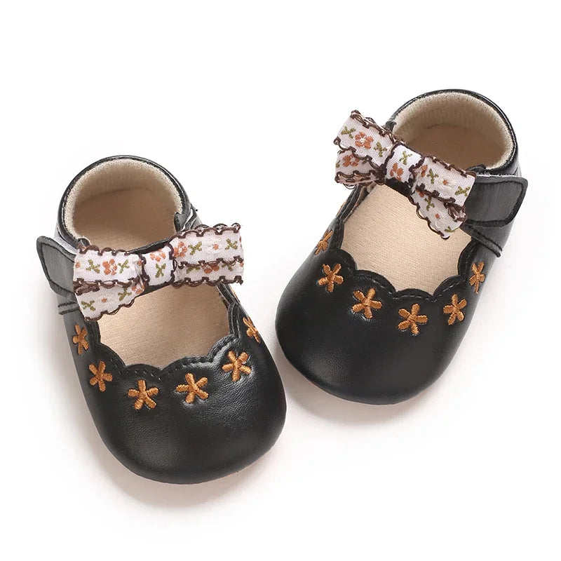 Baby girl princess shoes cute and breathable bow for young children anti slip flower casual sports shoes baby soft soled shoes