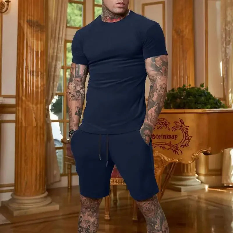 New summer fitness sportswear for men short-sleeved T-shirt and shorts two-piece set breathable and quick-drying casual wear.