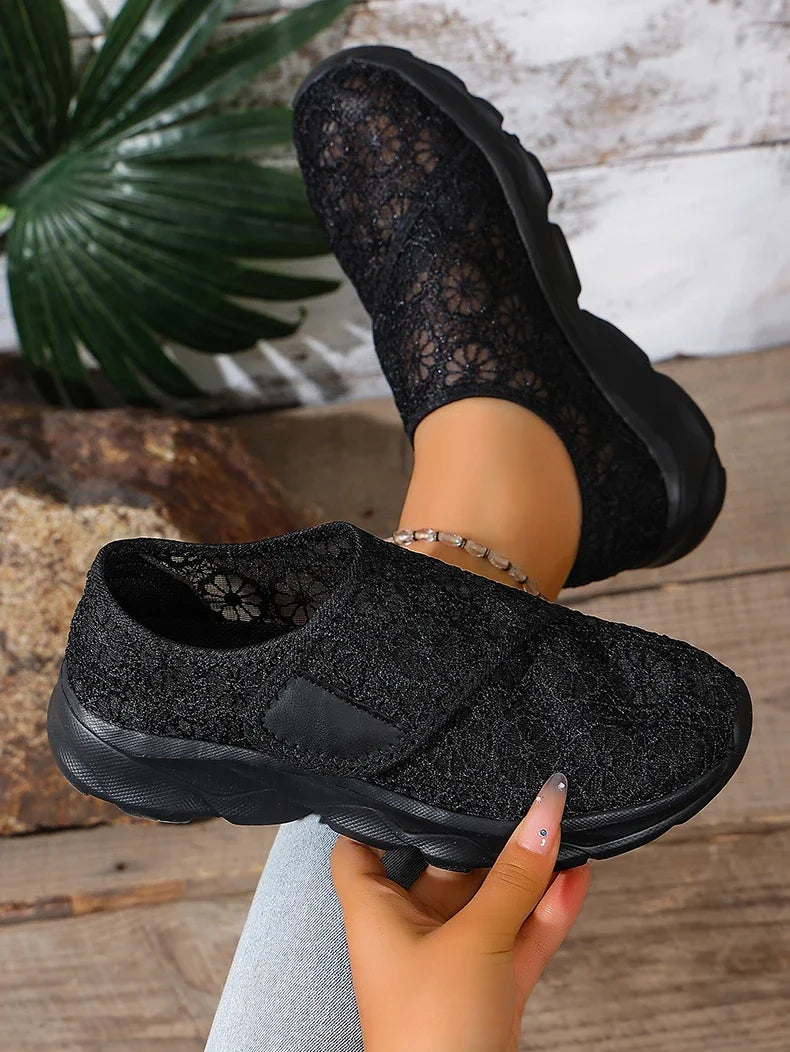 Sneakers Women Shoes Lightweight Breathable Shoes For Women Comfortable Outdoor Walking Black White Zapatillas Mujer Size 36-42