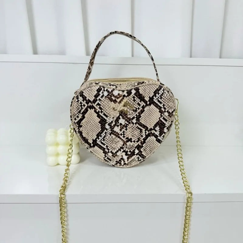 Unique Fashion Diaper Bags For Women Minimalist Leather Crossbody Bag Designer Shoulder Bag Elegant Large Capacity Tote Bag