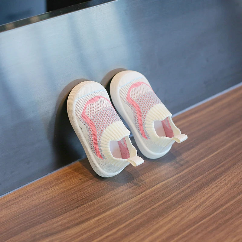 2024 New Baby Shoes Spring Summer Mesh Breathable Non-Slip Toddler Kids First Walkers Lightweight Slip-on Casual Sport Shoes