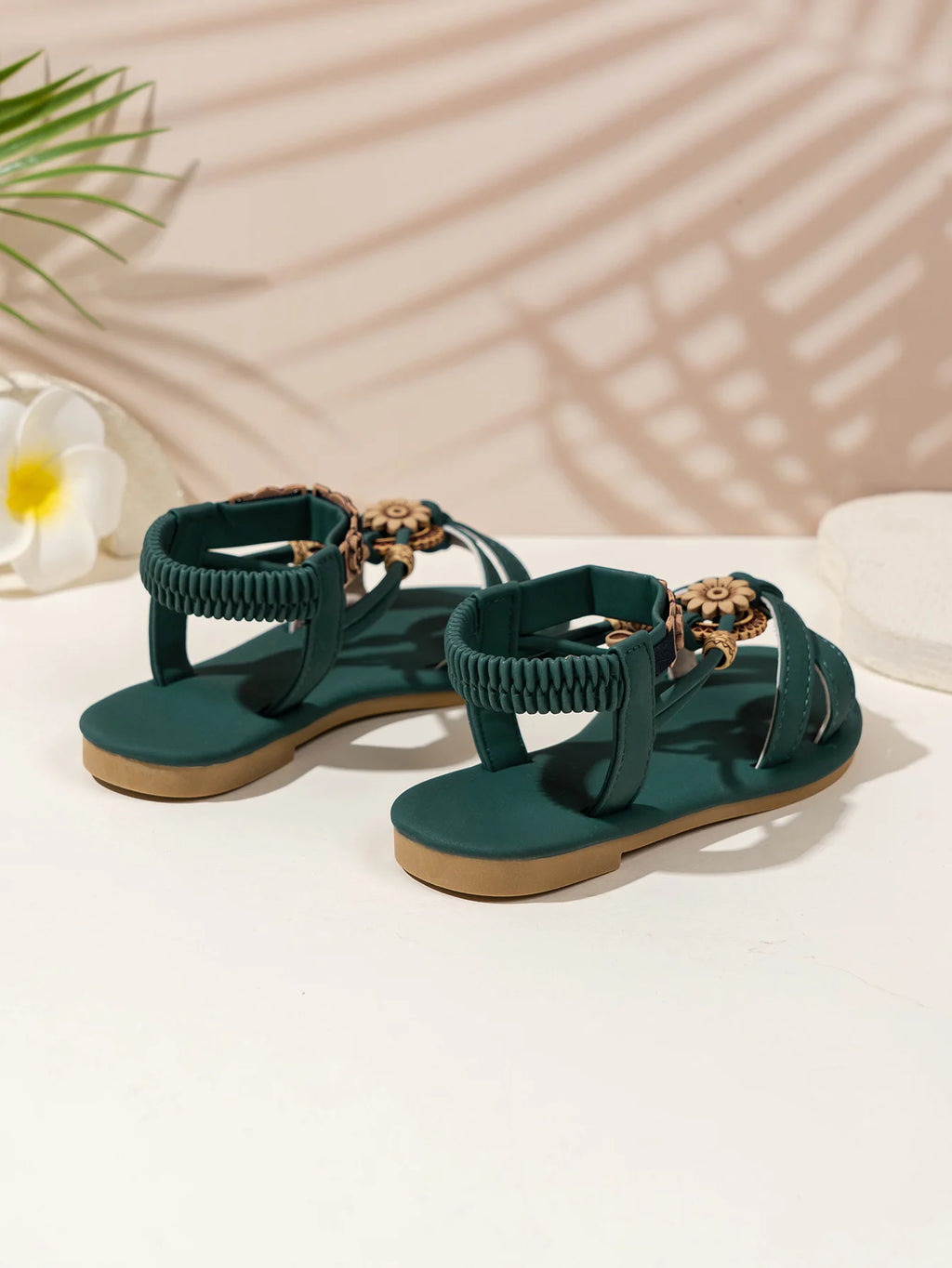 Girls Floral Sandals - Vintage Boho Toddler Summer Shoes Non-Slip Soft Sole Kids Casual Sandals 3-8Y