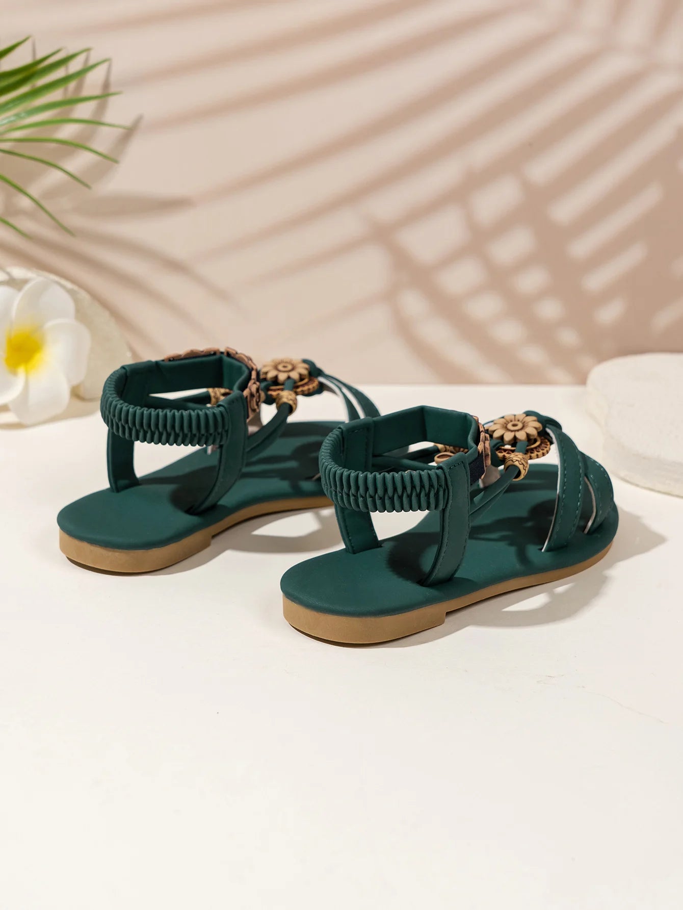 Girls Floral Sandals - Vintage Boho Toddler Summer Shoes Non-Slip Soft Sole Kids Casual Sandals 3-8Y