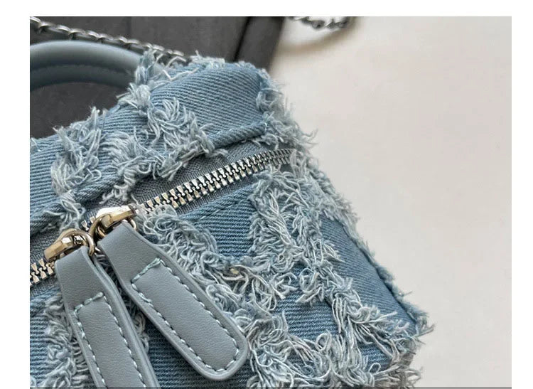 Designer Single Shoulder Bag for Women, Fashionable Chain Crossbody Bags, Branded Handbags and Purses for Women 2026