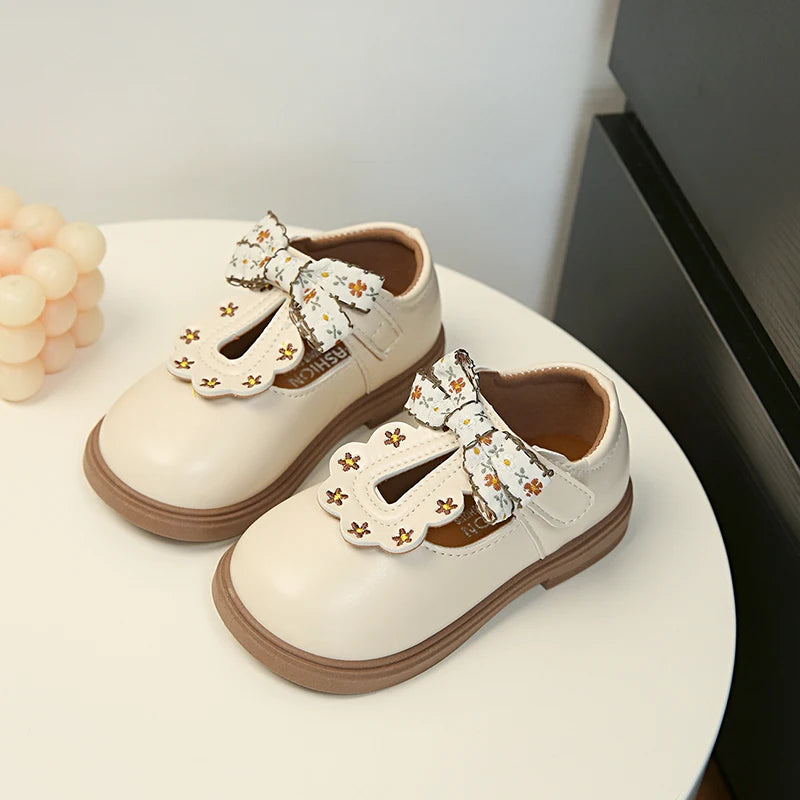 Cute bow Leather Girls Shoes 2025 New T-strap Oxfords Spring Kids Soft Shoes For Girl School Children Princess Dress Shoes