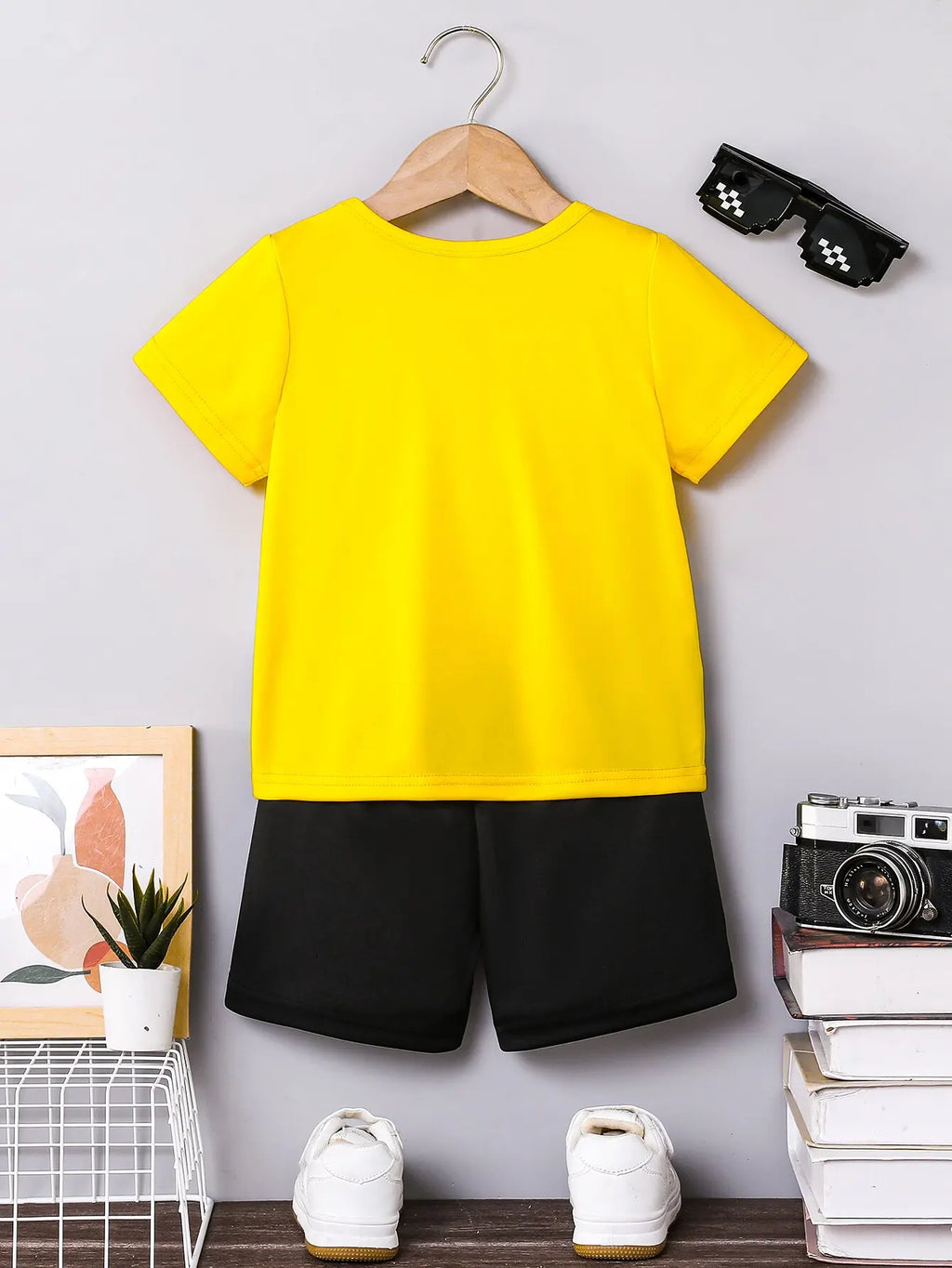 2026 New Summer Boys Casual Outfit - Color Block Short Sleeve Tee & Shorts Set, Perfect for Boys Aged 3-12