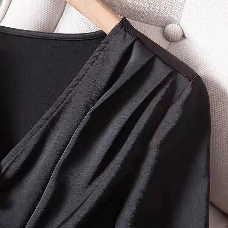 L-4XL Blouses Women Elegant Solid Black V-neck Design Button Bow Shirts High Street Fashion Slim Long Sleeve Tops Lady Clothing