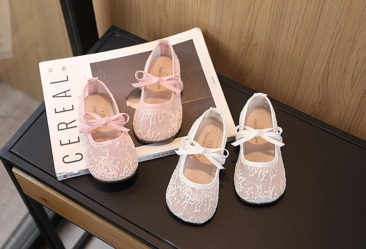 Girls' Shoes 2026 Spring New Sweet Lace Mesh Flat Shoe Fashion Sandals for Girl Mesh Bow Mary Jane Shoes Zapatos Para Niña 여아구두