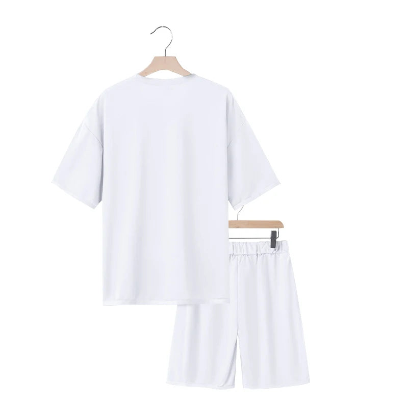 Men's two-piece clothing set, loose round-neck T-shirt and shorts set, casual sportswear, perfect for summer