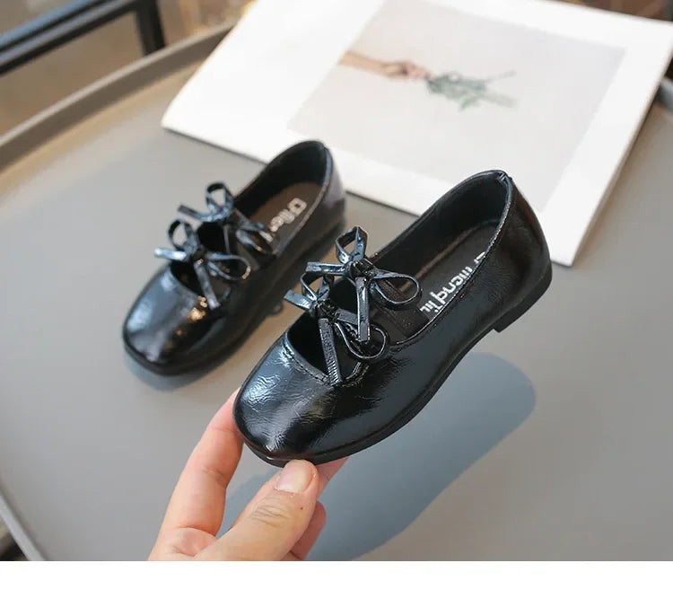 Elegant Girl Princess Shoes New Kids Leather Shoe Spring Autumn Children's Fashion Causal Black Ballet Shoes Solid Color Bowknot