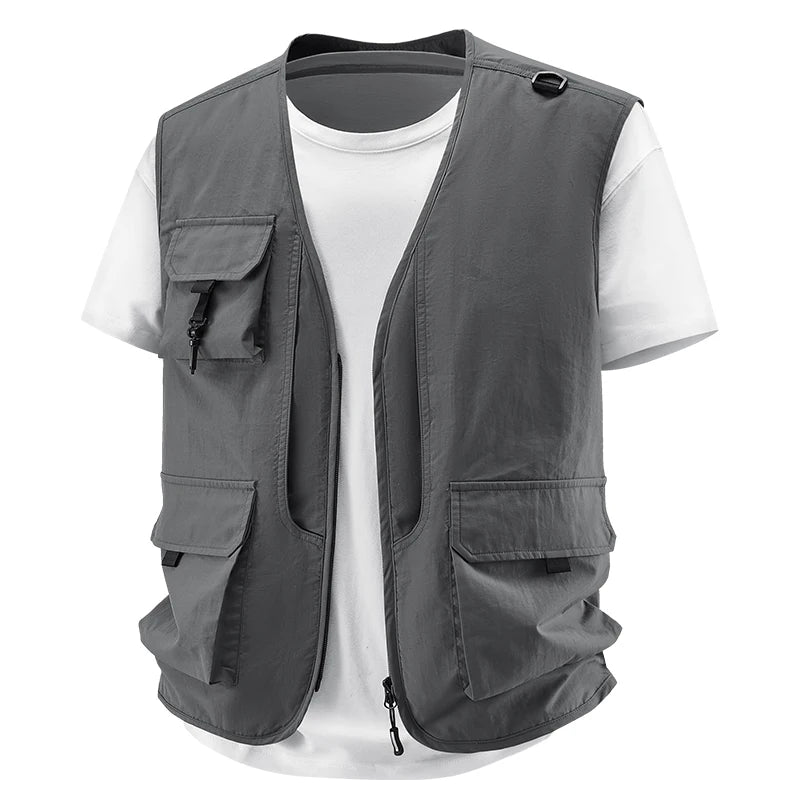 Summer Men Breathable Outdoor Sleeveless Vest Man Multi Pocket Sport Cargo Vest Man Fish Work Safari Vest Waistcoat Big Size 6XL