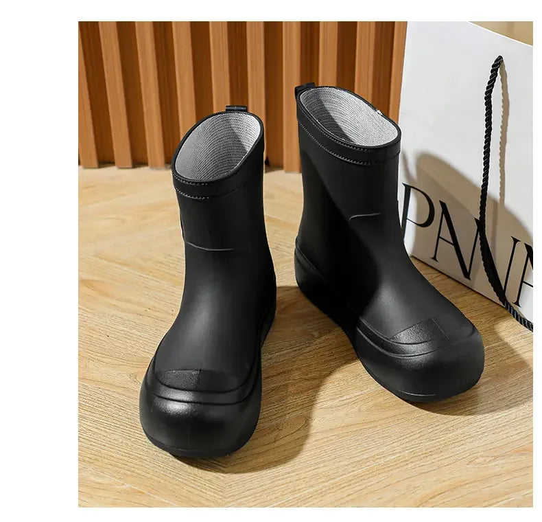 New Women's Cover Foot High Top Flat Sole Rain Shoes Soft Bottom Non Slip Waterproof Oil Resistant Work Shoes Fishing Water Shoe