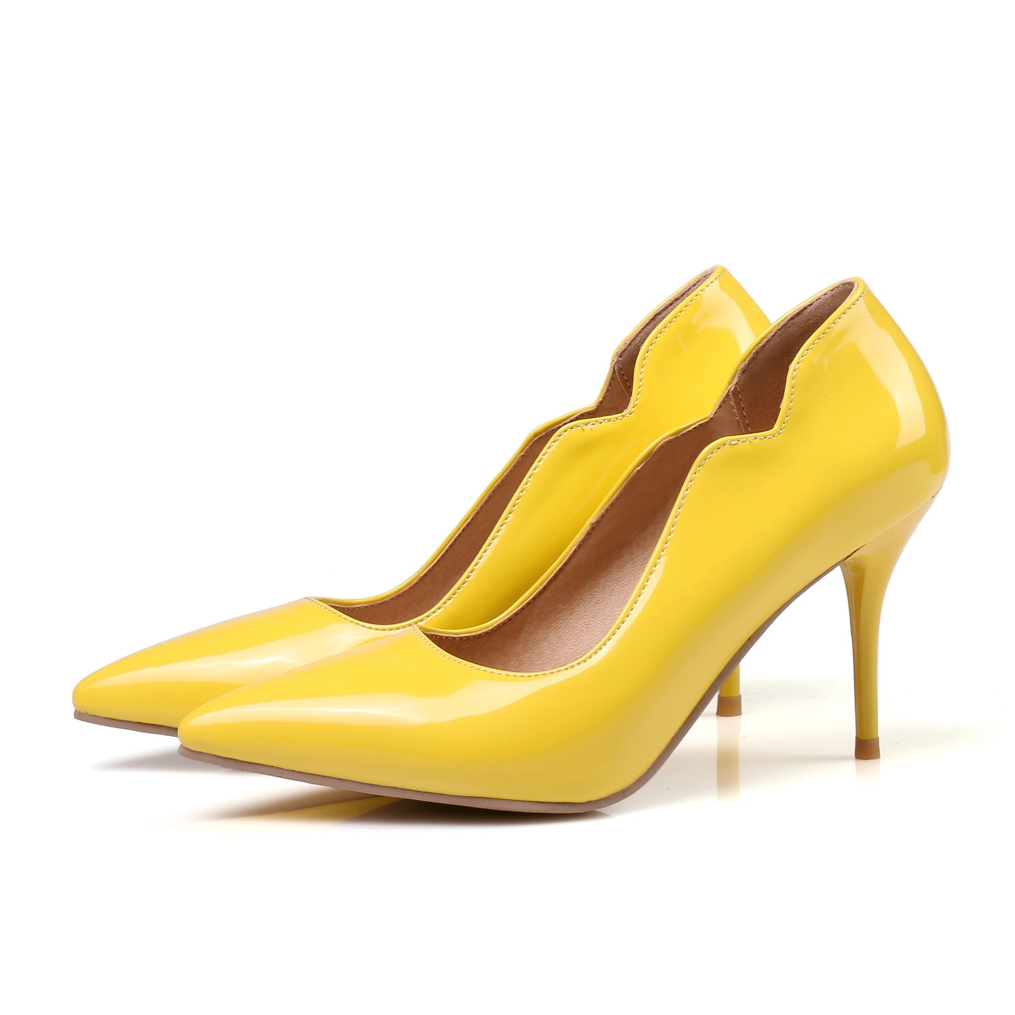 Nude High-Heeled Shoes for Women, Thin Heels, Pointed Toes, Small Size 30, 2024 New Style for Ladies, Elegant Spring and Autumn White Sexy Patent Leather Professional Black Women's Single Shoes, European and American Extra La
