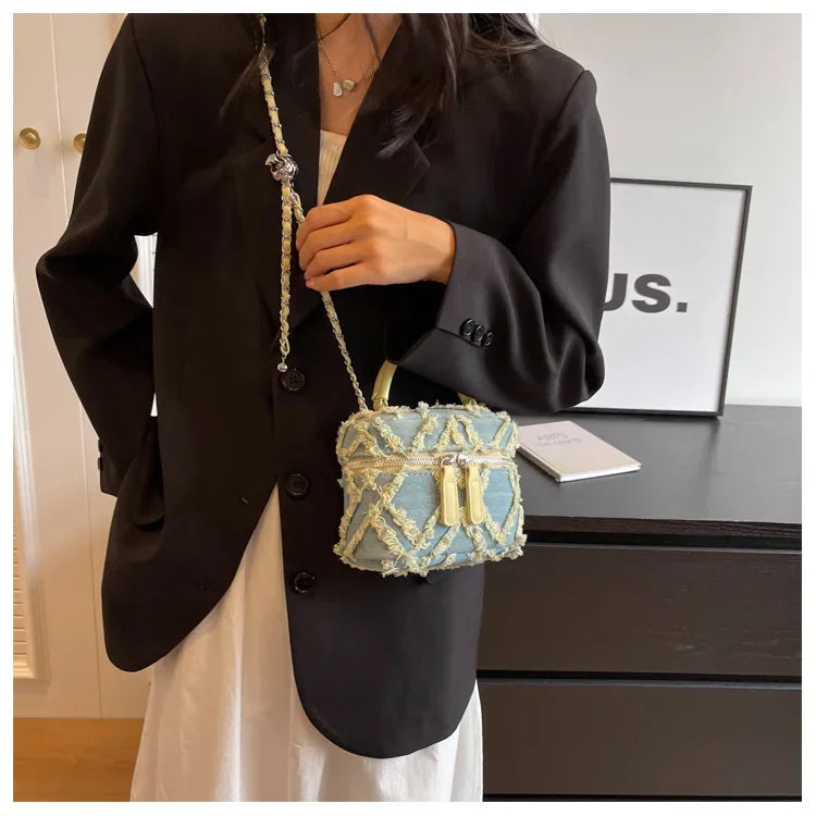 Designer Single Shoulder Bag for Women, Fashionable Chain Crossbody Bags, Branded Handbags and Purses for Women 2026