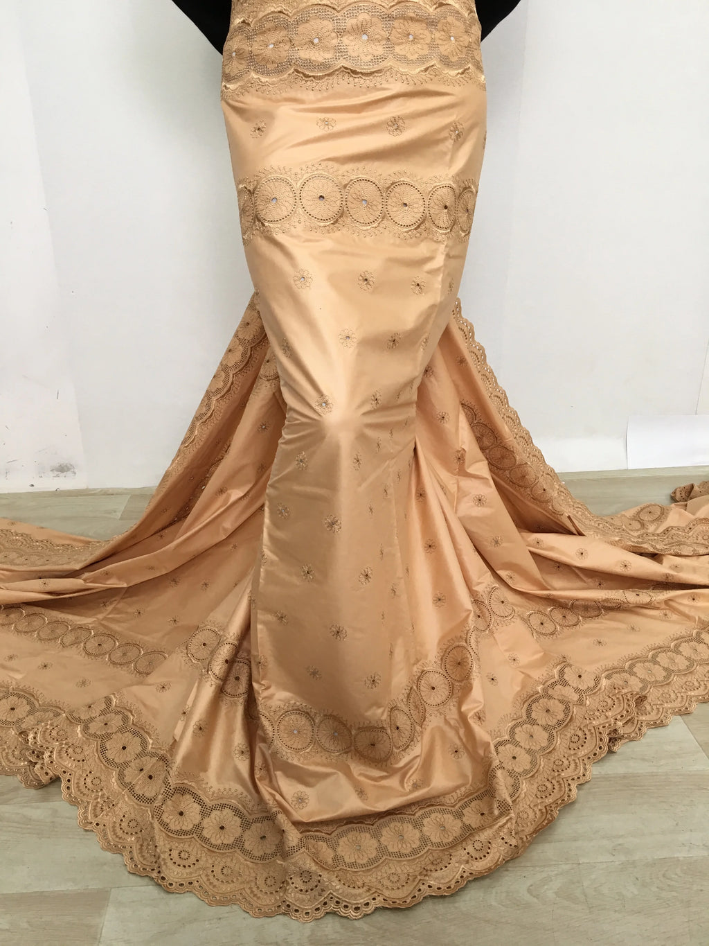 Kalume Fashion Nigerian Cotton Dry Lace Fabric 2026 High Quality Swiss Voile Stones Embroidery Lace Fabric For men Prom Party