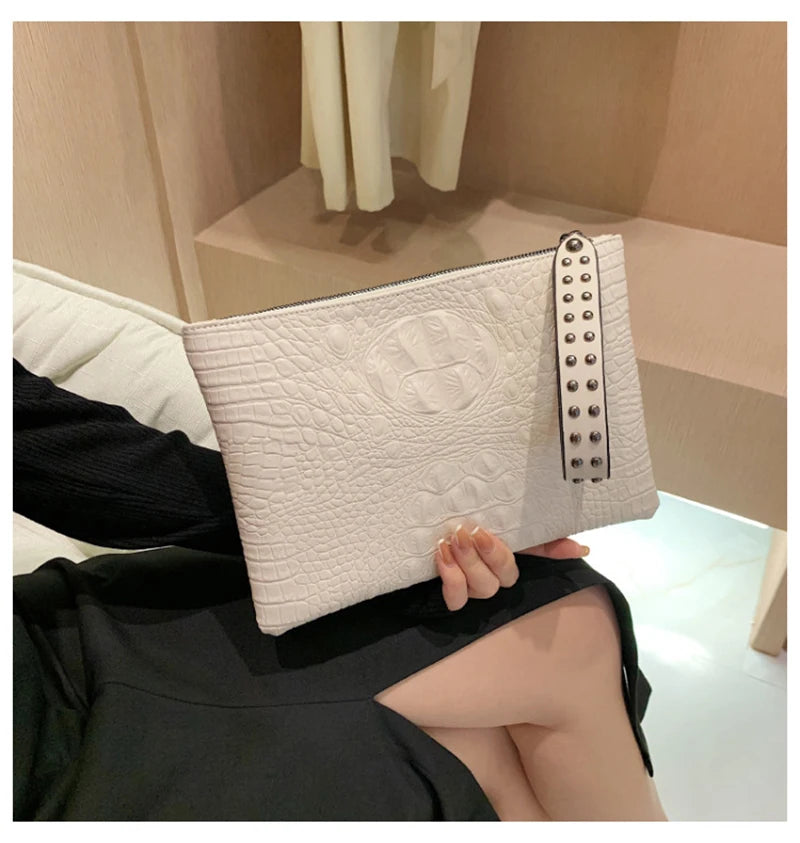 Fashion Luxury Handbags Women Bag PU Leather Clutch Ladies Evening Envelope Bag Female Day Clutches Purse Portable Wristlet Bag
