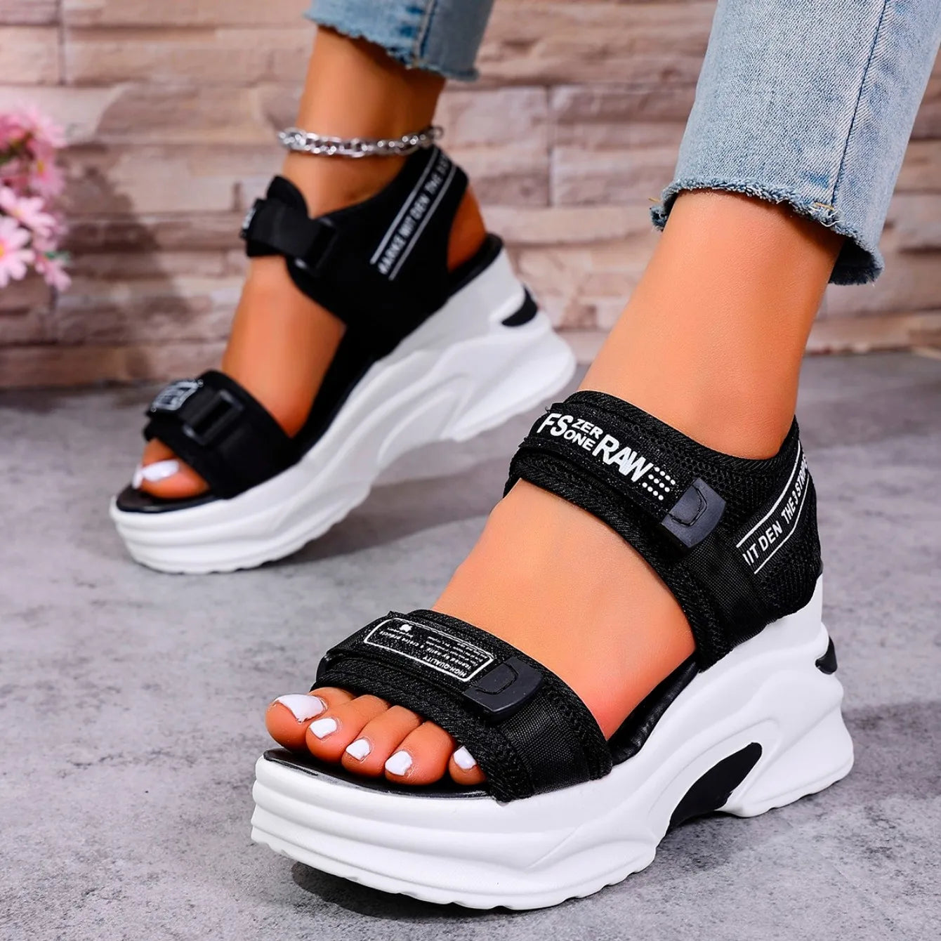 Women Platform Wedge Sandals Summer Fashion New Comfortable Shoes for Women Light Casual Velcro Beach Sandals Zapatos De Mujer