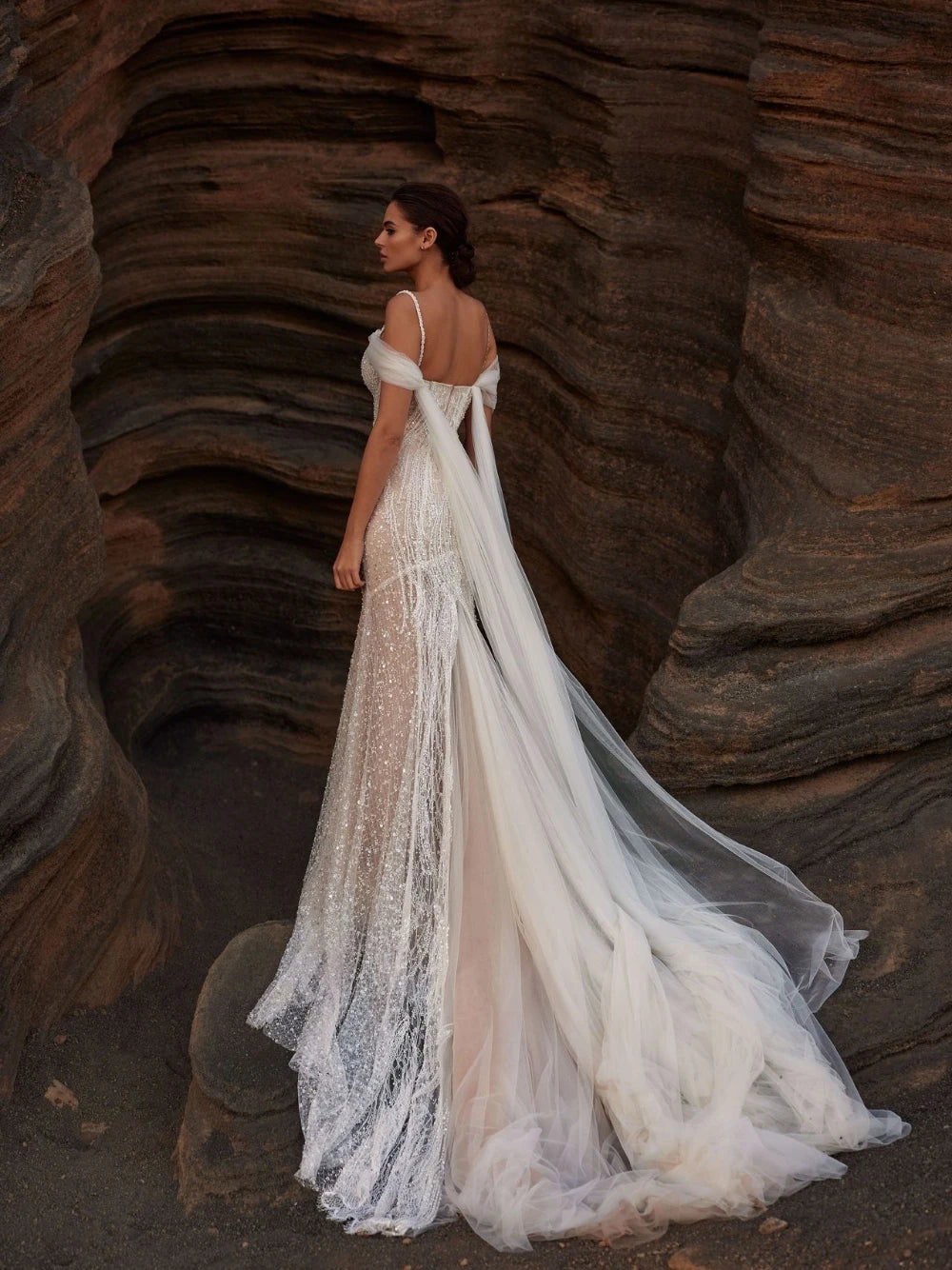 Nude-ivory Sheer Elegant Draped Straps Wedding Dress Dainty Pearls Mermaid Customized Dazzling Beautiful Newest Bridal Gown