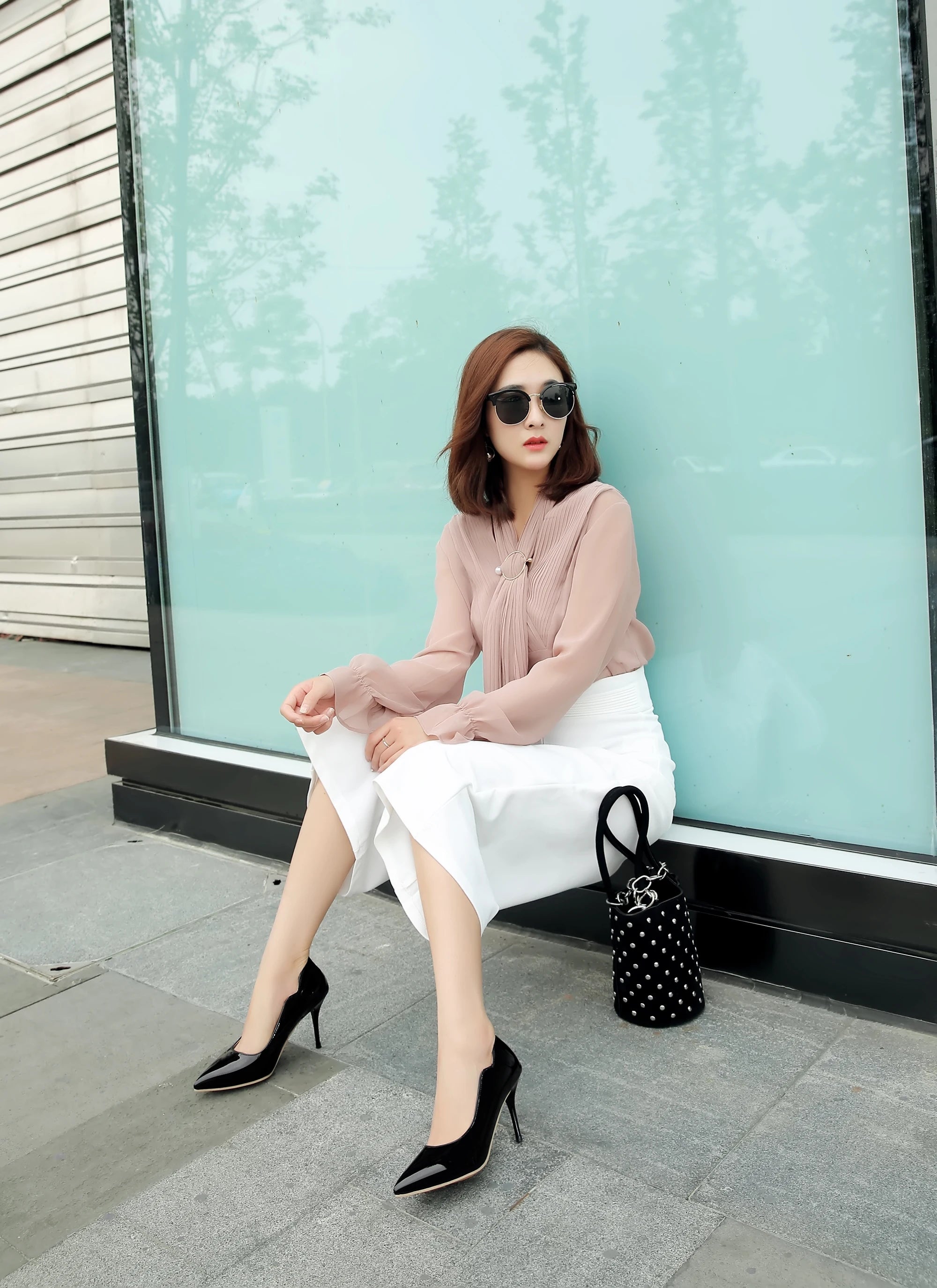 Nude High-Heeled Shoes for Women, Thin Heels, Pointed Toes, Small Size 30, 2024 New Style for Ladies, Elegant Spring and Autumn White Sexy Patent Leather Professional Black Women's Single Shoes, European and American Extra La
