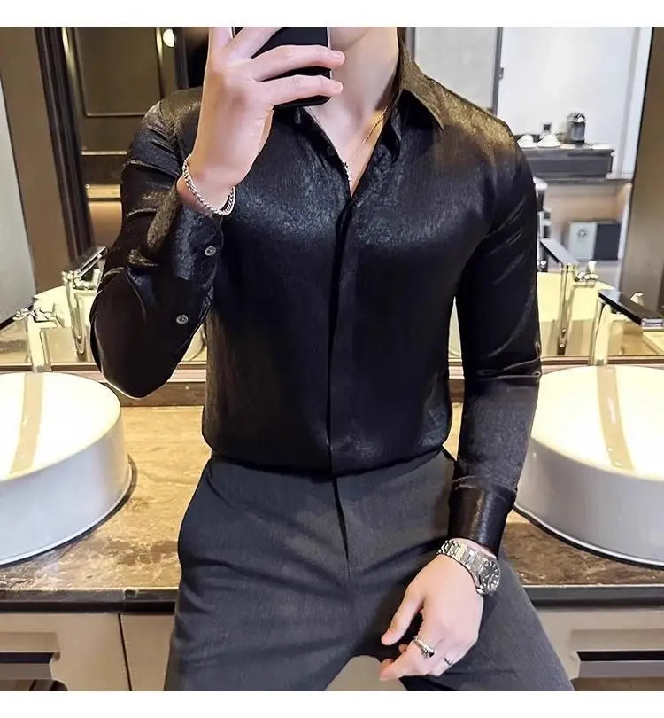 Men's Shiny Long-Sleeve Button-Down Shirt with Slim Fit