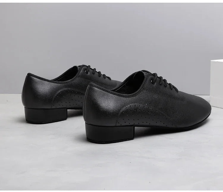 Men's white new leather Latin dance shoes Modern dance hall tango men's national standard dance shoes men's sports shoes