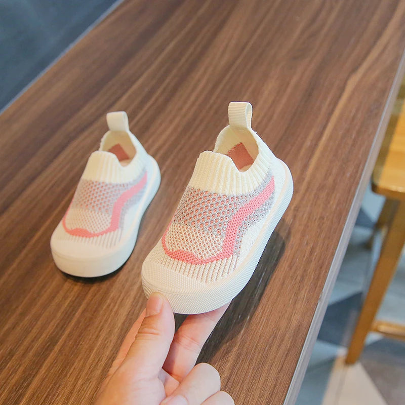 2024 New Baby Shoes Spring Summer Mesh Breathable Non-Slip Toddler Kids First Walkers Lightweight Slip-on Casual Sport Shoes