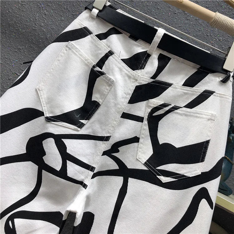 Jeans for women Streetwear Fashion Graffiti Print Jeans Pocket High Waist Washed Jeans Female 2024 Spring Loose Straight Pants