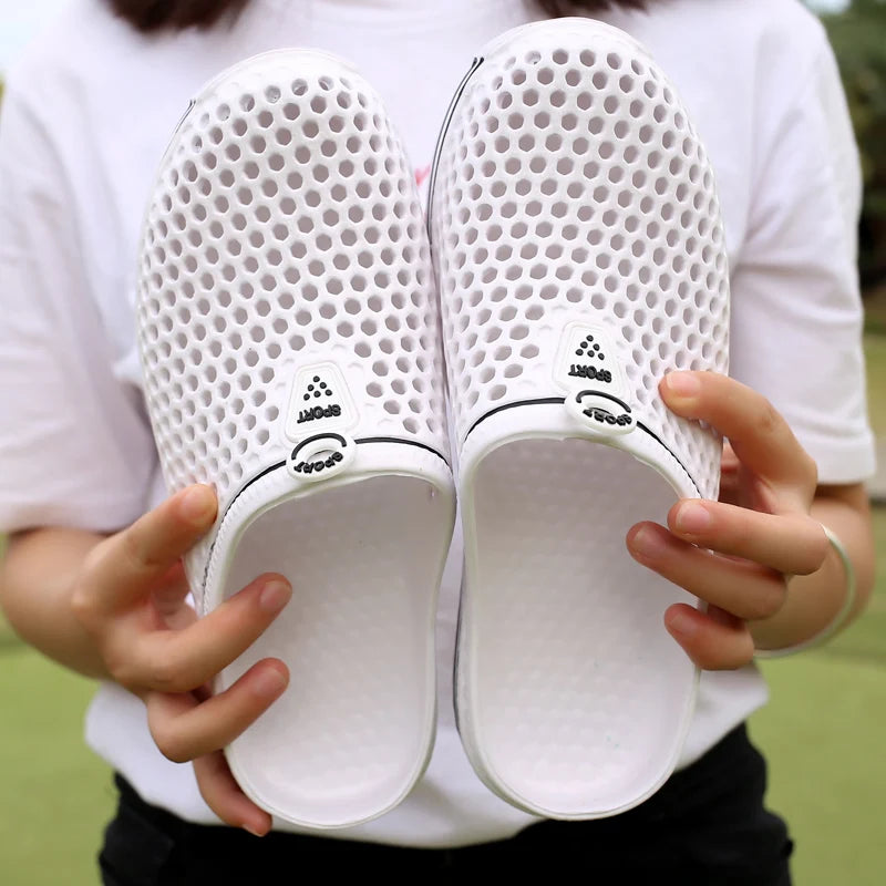 2025 New Men Summer Slippers High Quality Non Slip Beach Shoes For Women Breathable Couples Fashion Comfortable Garden Shoes