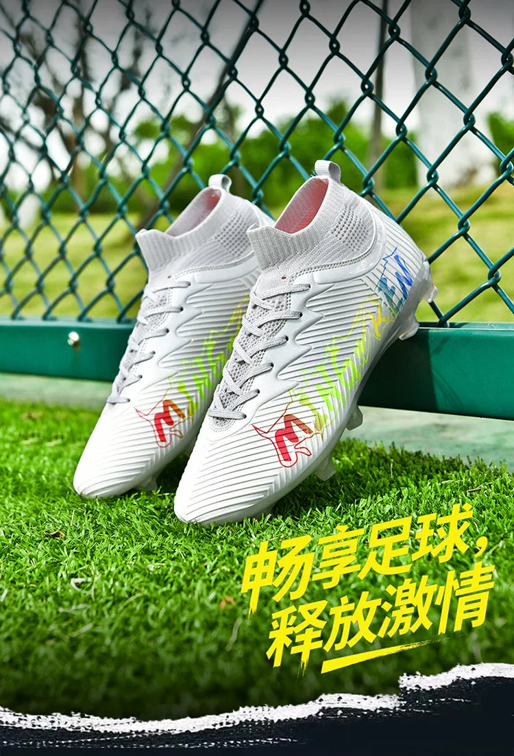 New Low Top Soccer Shoes for Men Teenage Boys Athletic Sports Training Footwear for Students on Lawn and Grass Fields