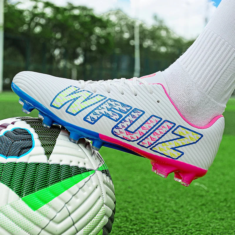 New Boy Girl  Professional Soccer Shoes Ultralight Match Training Shoes Non-Slip Cleats Grass Drop Shipping Boys Football Boots