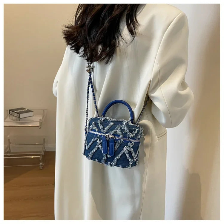 Designer Single Shoulder Bag for Women, Fashionable Chain Crossbody Bags, Branded Handbags and Purses for Women 2026