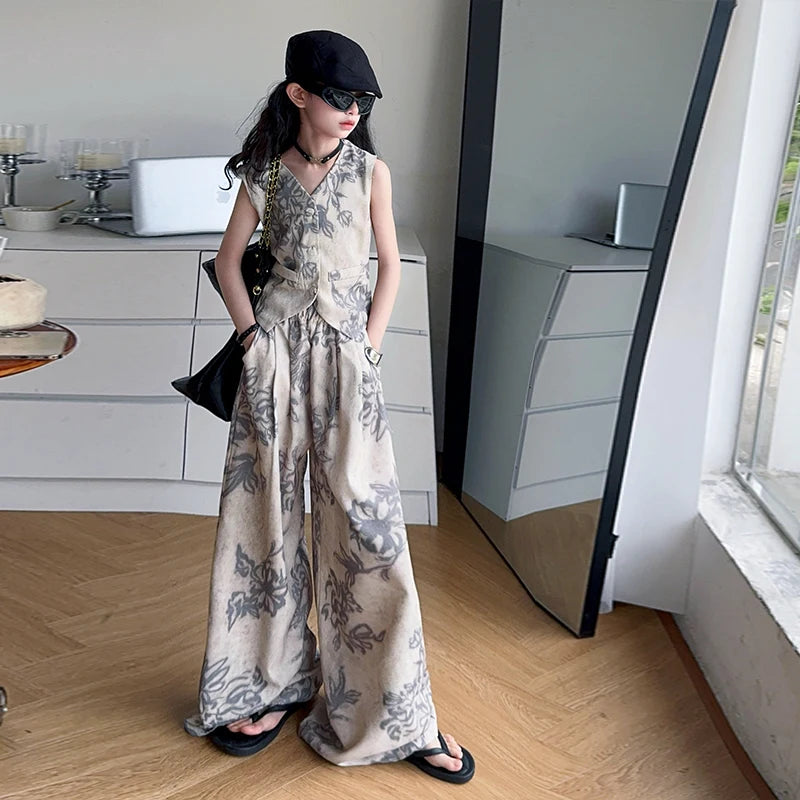 Summer Teenage Girls 2PCS Clothing Sets V-Neck Vest + Wide Leg Pants Fashion Print Cool Suit Streetwear Kids Vintage Tracksuits