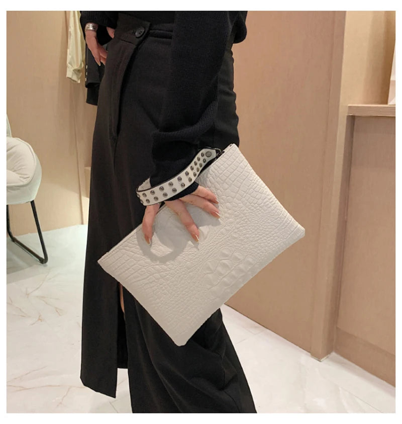 Fashion Luxury Handbags Women Bag PU Leather Clutch Ladies Evening Envelope Bag Female Day Clutches Purse Portable Wristlet Bag