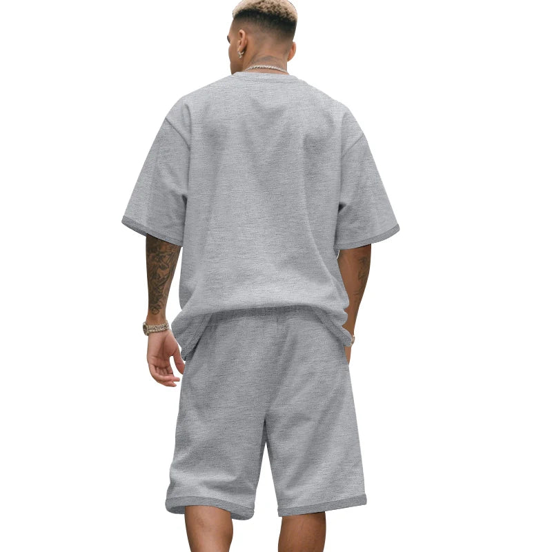 Men's two-piece clothing set, loose round-neck T-shirt and shorts set, casual sportswear, perfect for summer