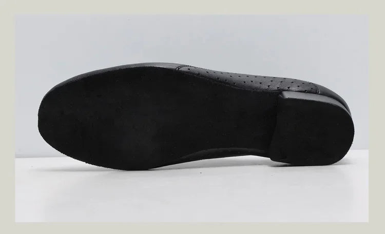 Men's white new leather Latin dance shoes Modern dance hall tango men's national standard dance shoes men's sports shoes