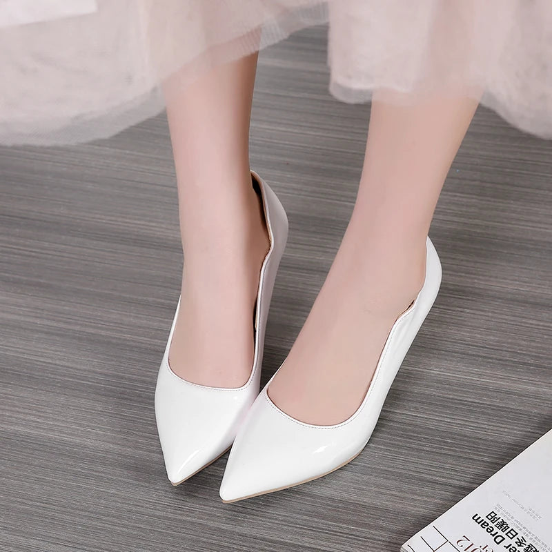 Nude High-Heeled Shoes for Women, Thin Heels, Pointed Toes, Small Size 30, 2024 New Style for Ladies, Elegant Spring and Autumn White Sexy Patent Leather Professional Black Women's Single Shoes, European and American Extra La